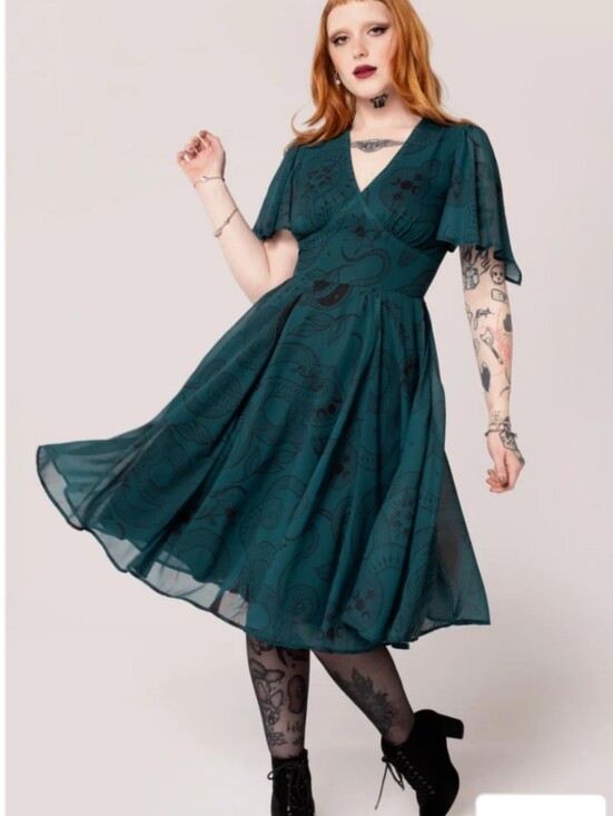 Hell Bunny Dresses & Skirts - Hell Bunny Venom Midi Dress XL UK 16=US 14. EUC